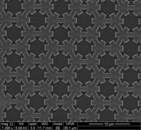 SEM image of a snowflake phononic crystal